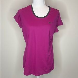Nike Dri-Fit Pink and Black Relaxed Fit Work Out Tee. Large. EUC